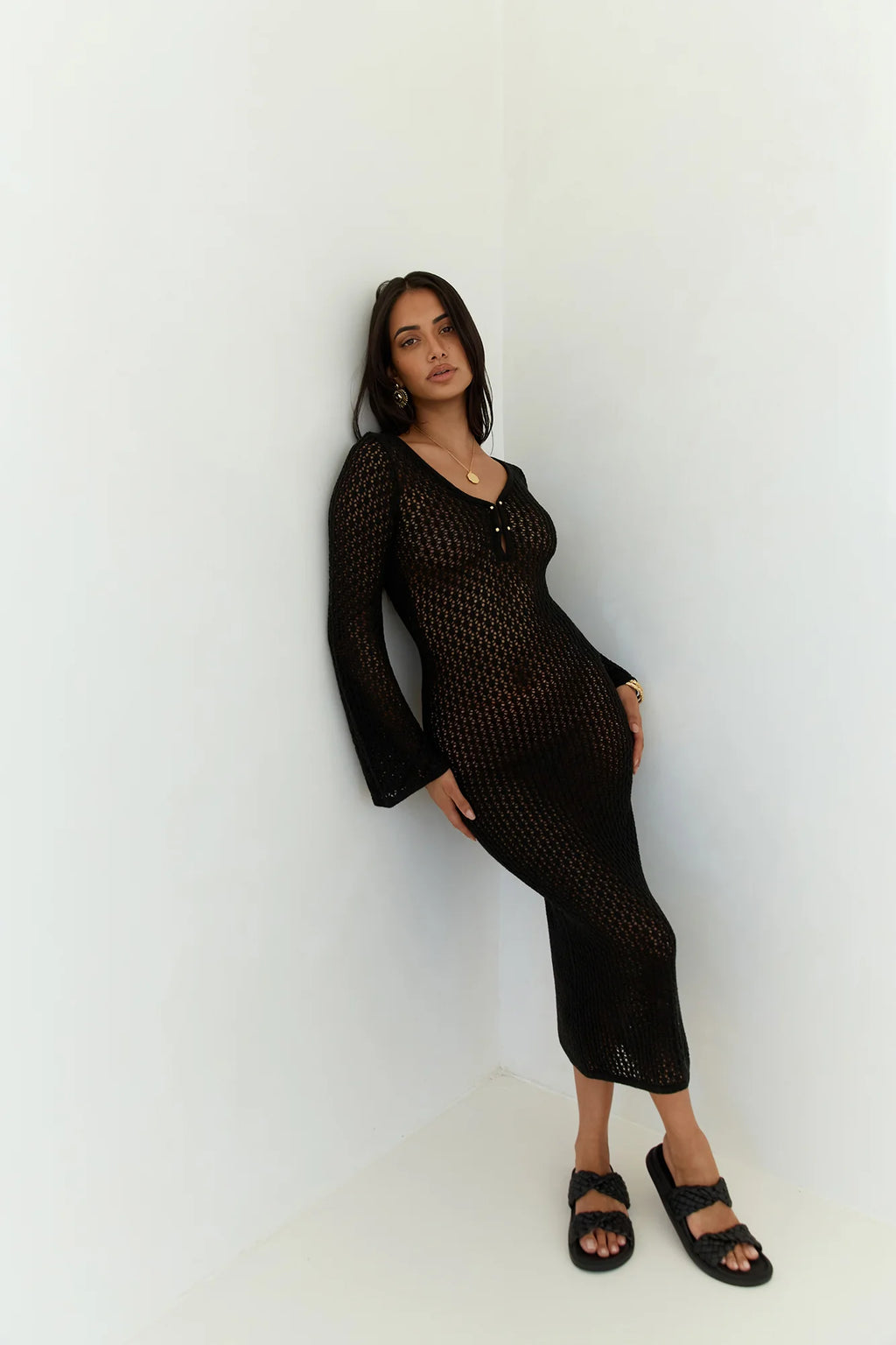 Sailing Into Sunset Knit Long Sleeve Maxi Dress Black