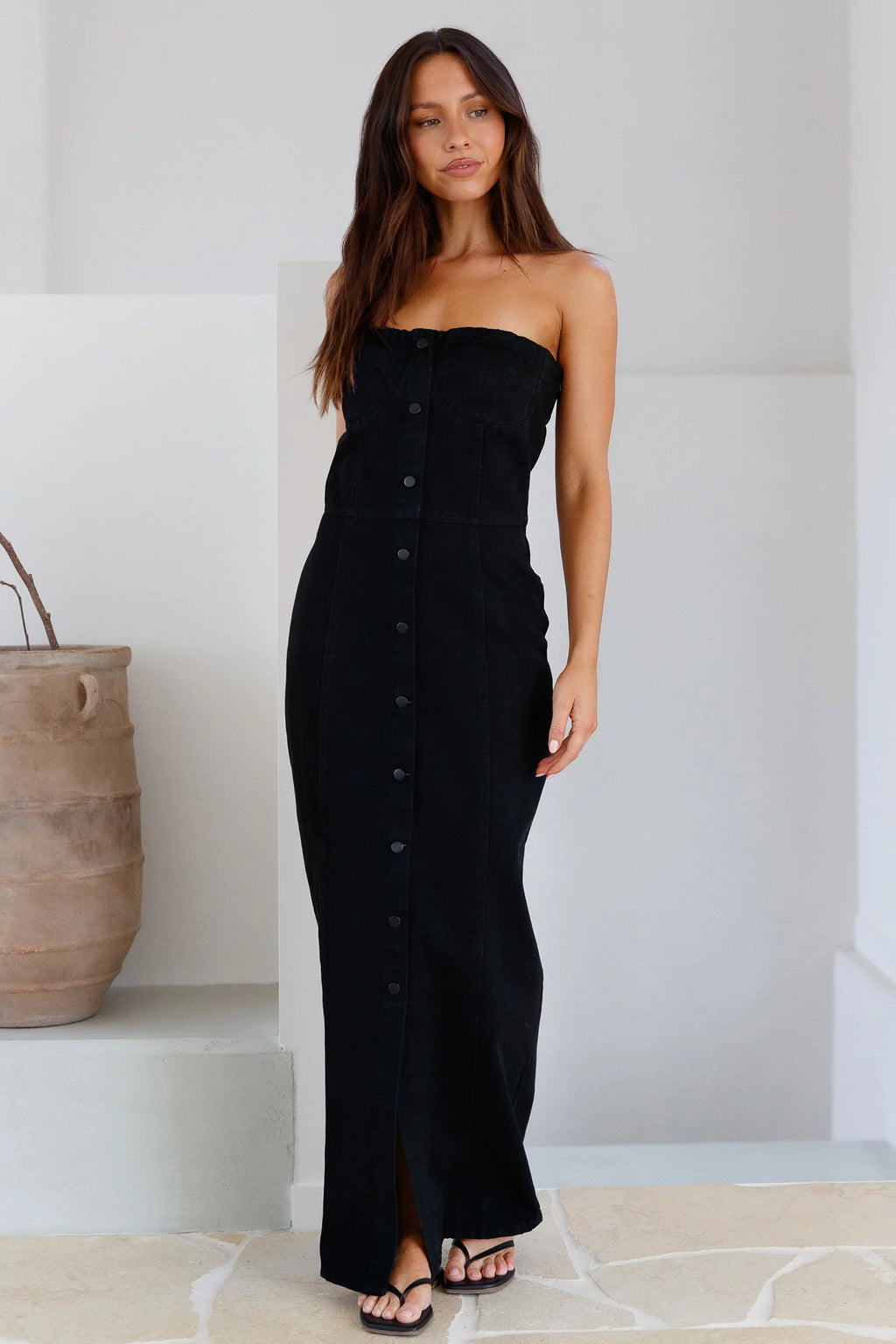 Into The Classics Maxi Dress Black